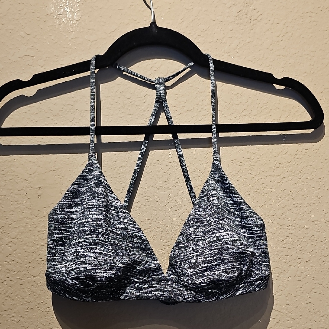 Victoria's Secret Sport Black And White Strappy Sports Bra Size Large